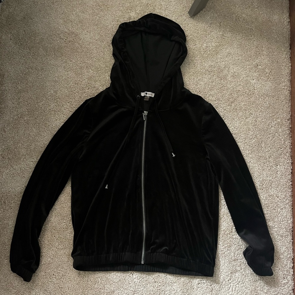 Cable and Gauge Black Velvet Hoodie